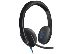 Añadir a la cesta Auricular + Micrófono Logitech H540 Negro Auricular + Micrófono Logitech H540 Negro