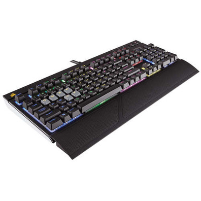 TECLADO CORSAIR Gaming STRAFE RGB Cherry MX Red