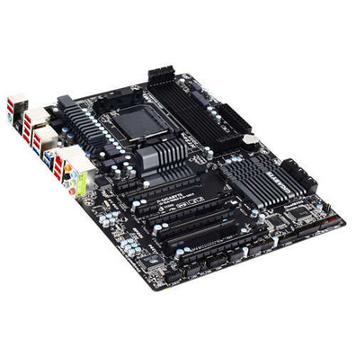 PLACA GIGABYTE 990FXA UD3