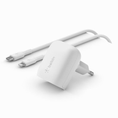 Cargador USB Belkin Boost Charge 20W Blanco + Cable Lightning 1M