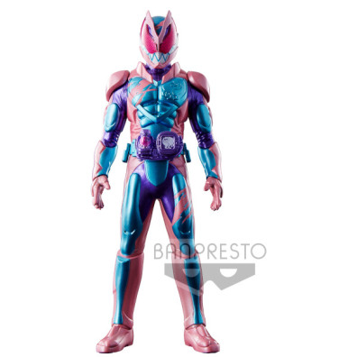 BANPRESTO KAMEN RIDER REVICE (16 CM)