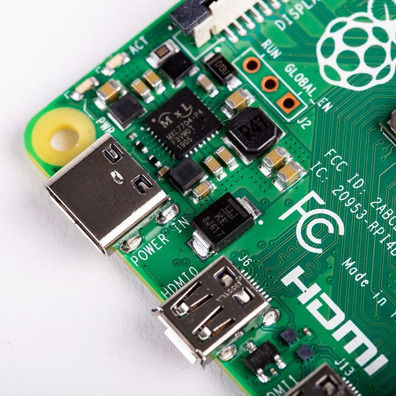 Raspberry Pi 4 Modelo B (2 GB)